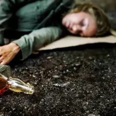Jak wygląda śmierć alkoholika i jakie są jej przerażające objawy
