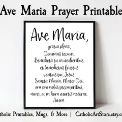 Wydruk modlitwy "Ave Maria", która oznacza "Zdrowaś Mario". Obraz przedstawia tekst modlitwy w języku łacińskim.