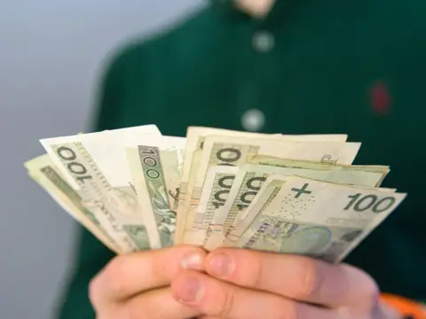 Renta rodzinna 2026 - Ile wynosi i komu przysługuje świadczenie?