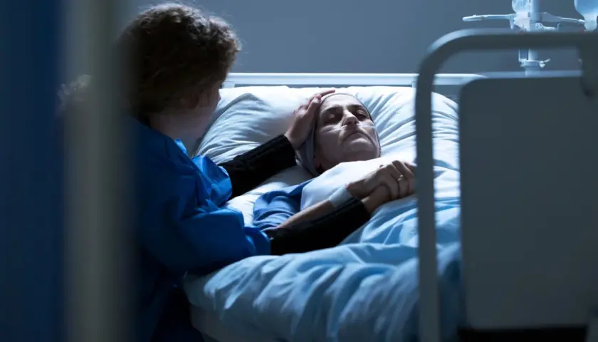 Rak objawy przed śmiercią: co czuć i jak pomóc bliskim w agonii