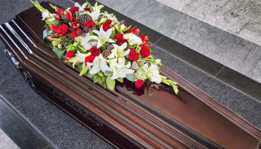 Ile trwa pogrzebu? Poznaj czas trwania ceremonii i co wpływa na długość