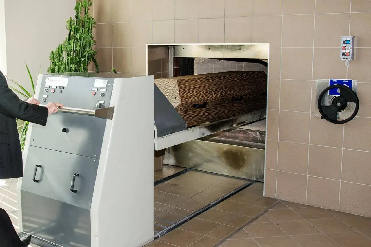 Co czuję dusza podczas kremacji? Prawda o odczuciach po śmierci